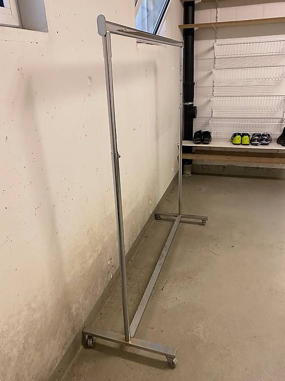 Altro in Decorazioni & Accessori: Kleiderständer  – Usato da Ostermundigen venduto da MariPa55 1