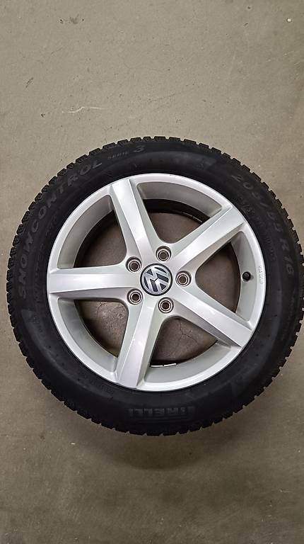 Volkswagen Cerchioni: 4 VW Original Alufelgen 16 Zoll – Usato da Muttenz venduto da m_h_m567