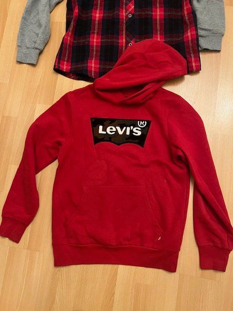 Levi's Camicie, T-shirt & Polo: 2 Levis Blusen Gr.176 wie neu – Usato da Wabern venduto da adamovski 4