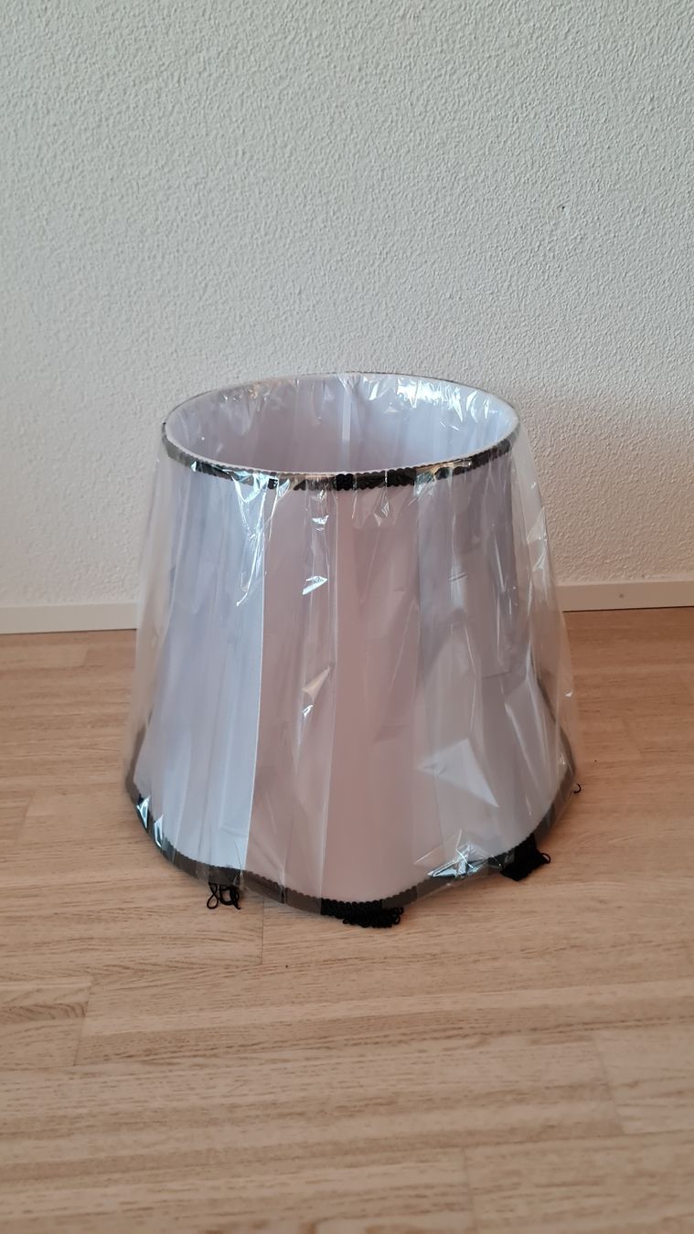Paralumi: Lampenschirm Vintage Stil NEU – Nuovo e nell'imballaggio originale da Dietikon venduto da WeisLamm