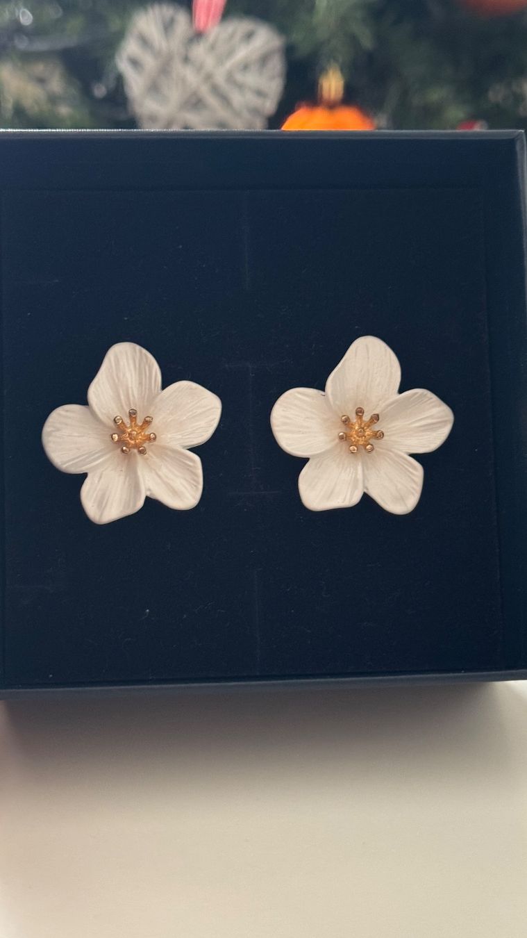 Orecchini pendenti & Orecchini a lobo: Schöne Ohrstecker, Blumen Design – Nuovo e nell'imballaggio originale da Burgdorf venduto da ssv_9t9f