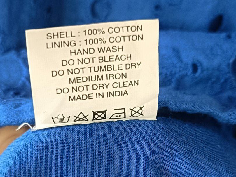 Goa Kleider: Goa Kleid bestickt mit Gürtel Grösse S – Gebraucht aus Zollikofen von Proseco 5