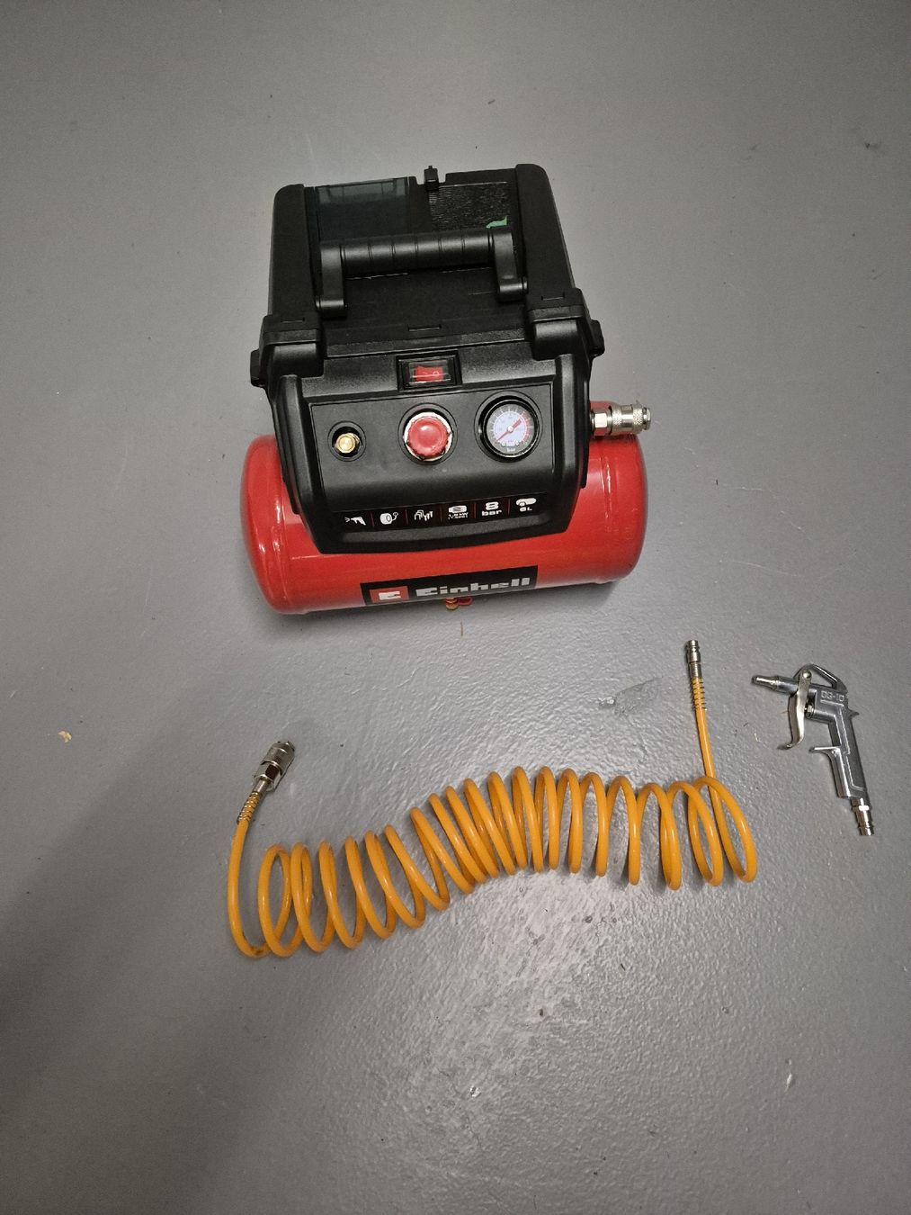 Einhell Compresseurs: Einhell Kompressor – Neuf (Voir description) à Lengnau AG par tin_tj2q