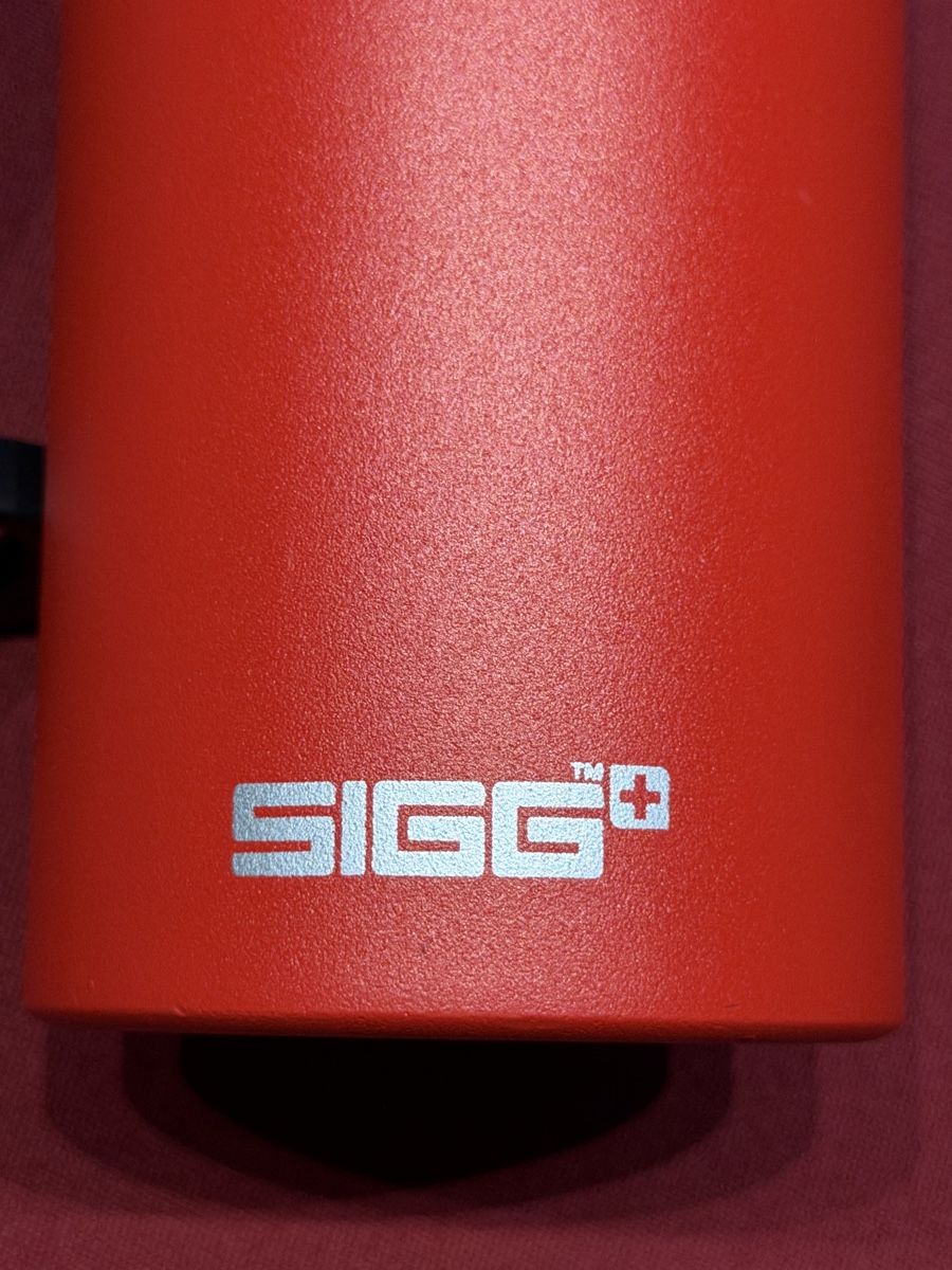 Sigg Trinkflaschen & Thermosflaschen: SIGG Flasche, Rot, 1 Liter – Gebraucht aus Bützberg von 5ilver5onic 1