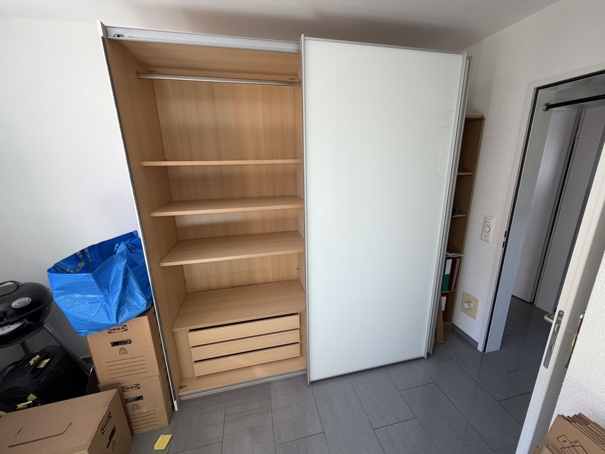 Schränke: Schrank – Gebraucht aus Eglisau von Freshjive 1
