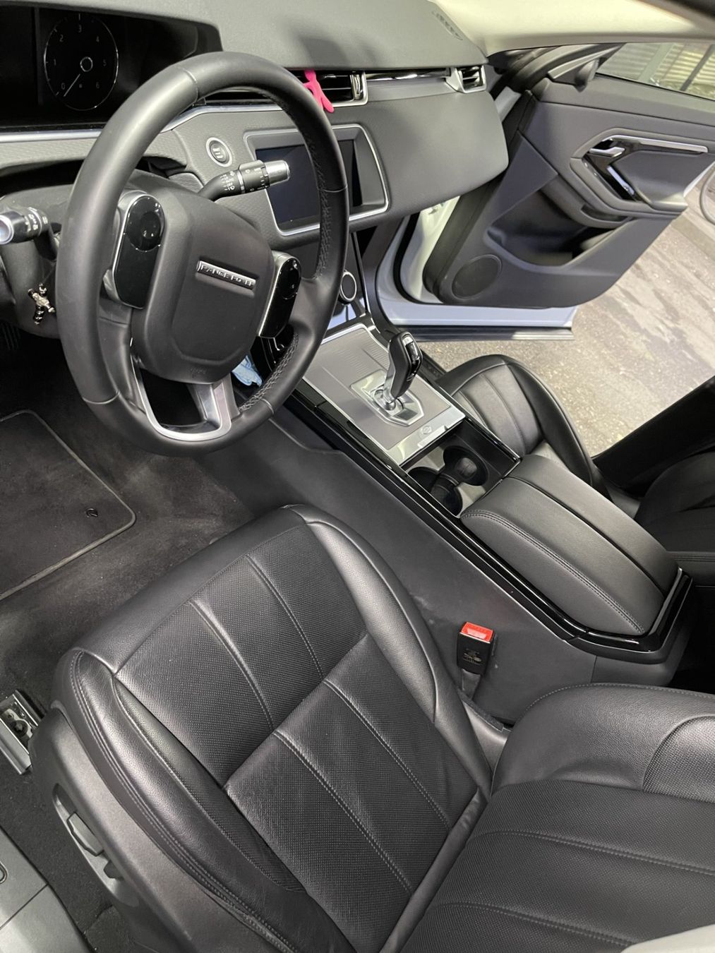 Land Rover Automobili: Range Rover Evoque D150 AWD Mildhybrid Diesel 2019 – Usato da Regensdorf venduto da DjordjoP 5