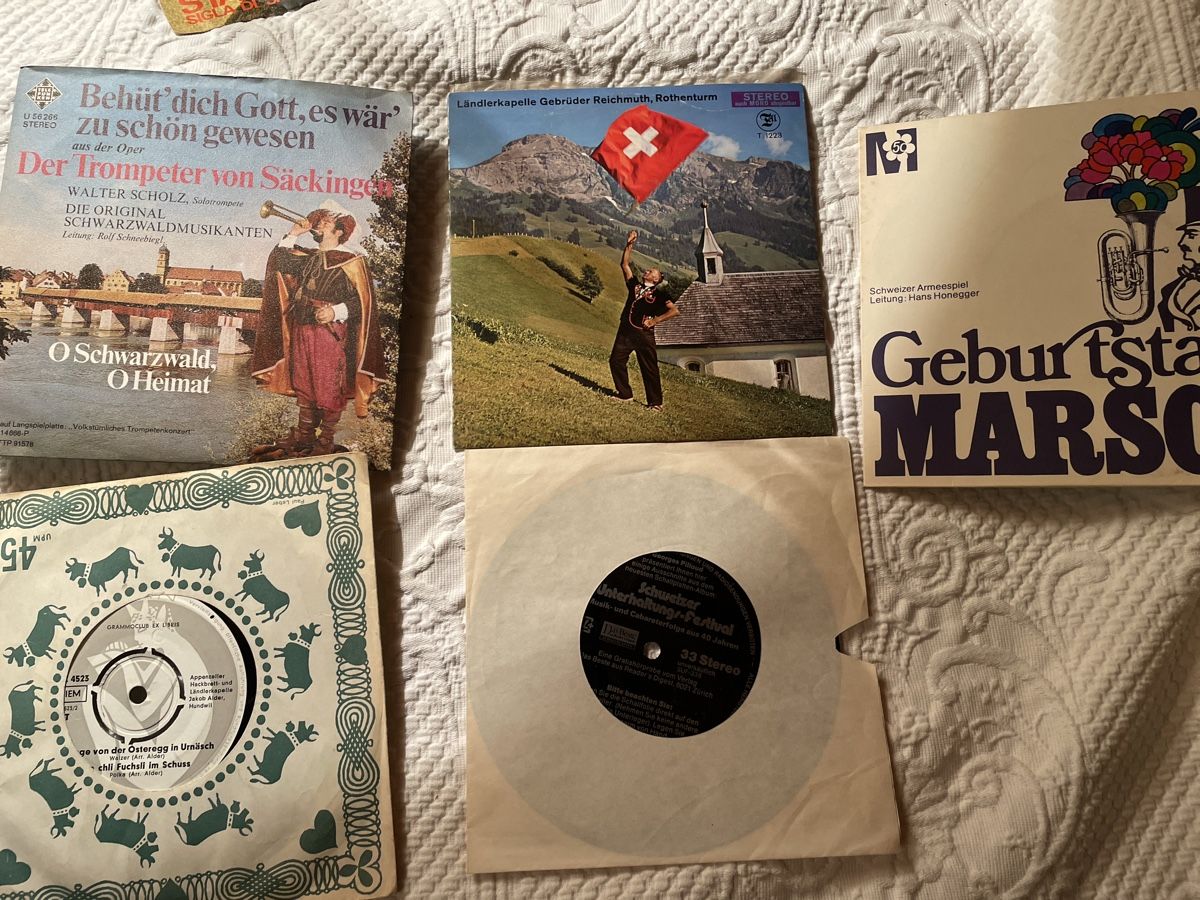 Dischi in vinile: 5 Volksmusik Vinyl Platten – Usato da Gelterkinden venduto da highfligh