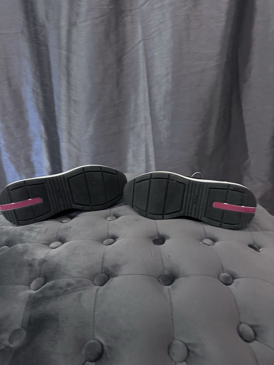Prada Damenschuhe: Prada Sneaker Schwarz Gr. 36.5 Top Zustand – Gebraucht aus Frick von Soleil4658 1
