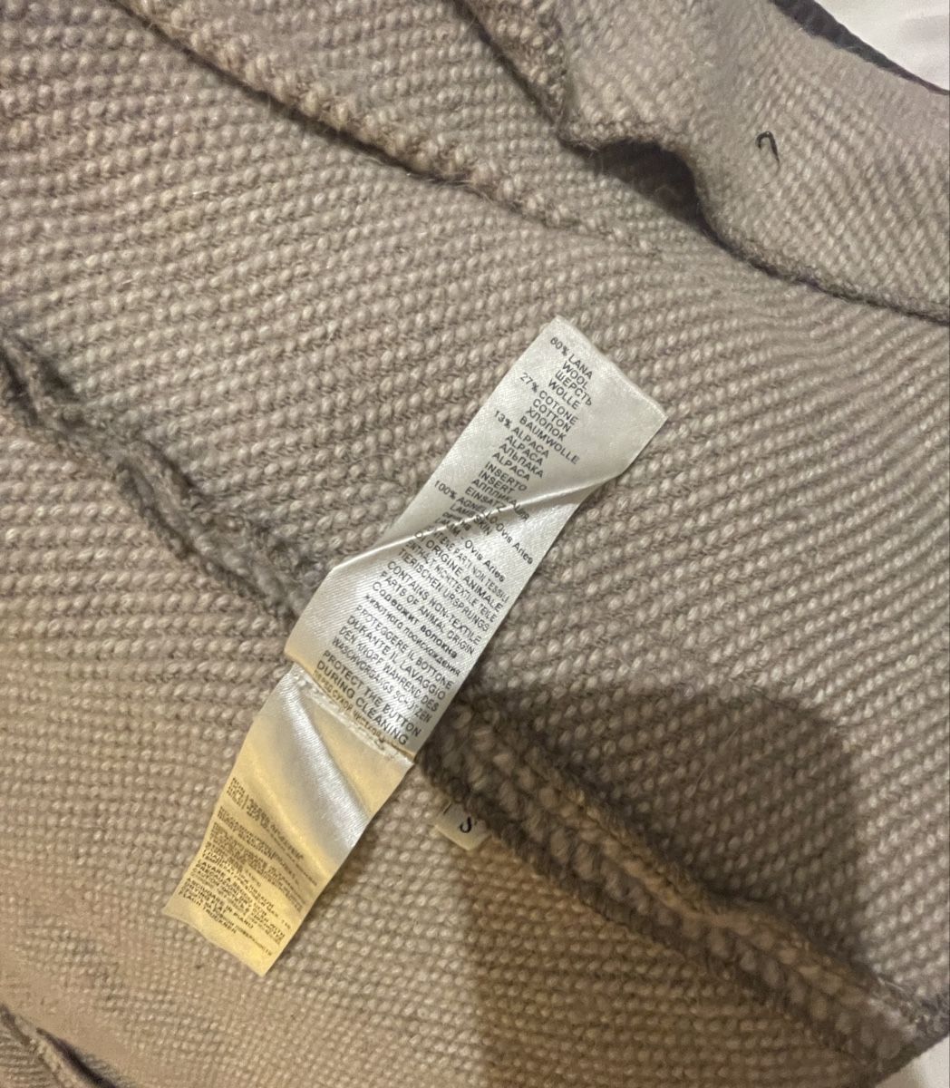 Falconeri Jacken: Falconeri Lambswool cardigan Small – Gebraucht aus Zürich von my.greekholiday 4