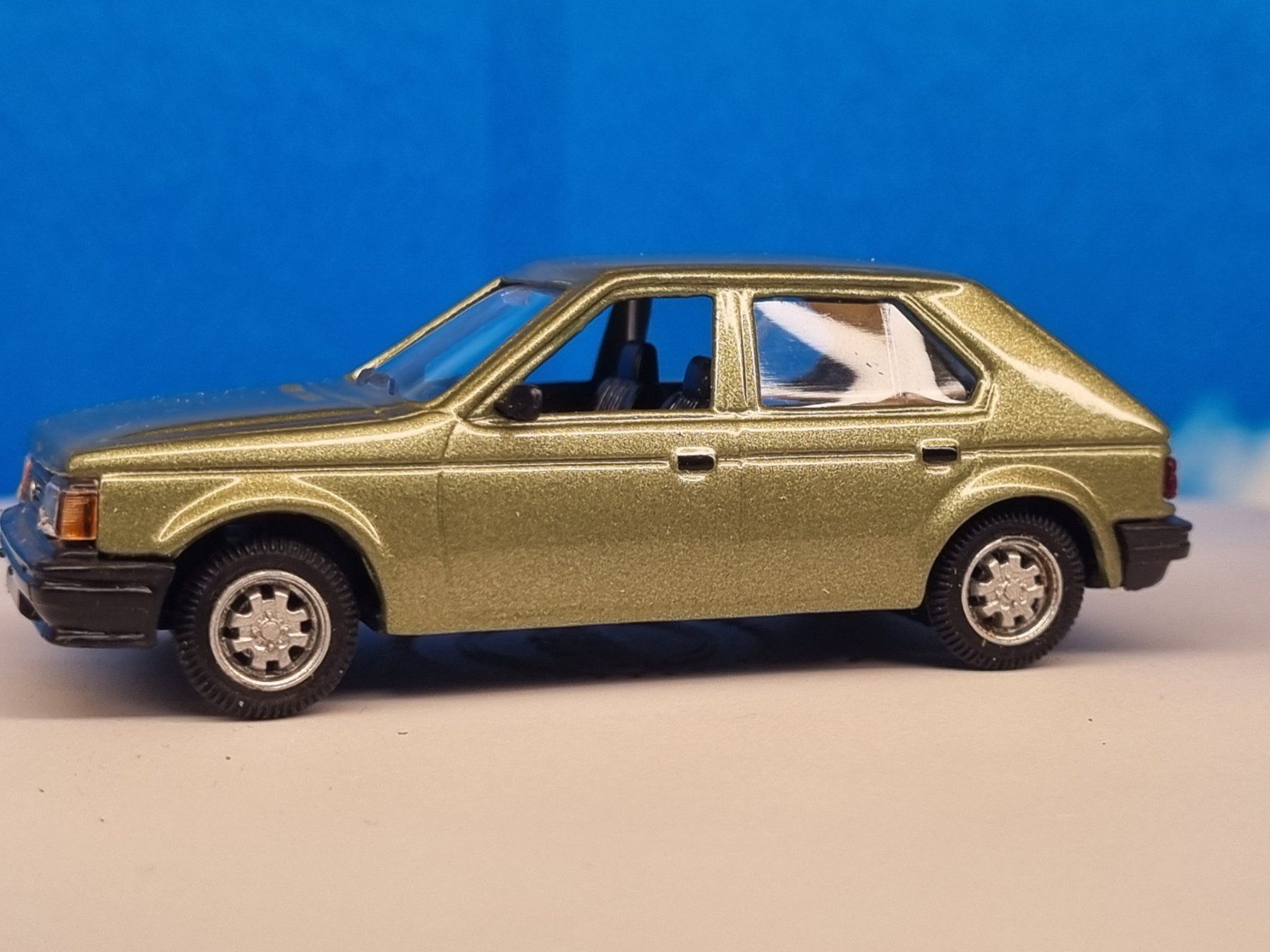 Simca Modellini d'auto: Simca Horizon 1:43 – Usato da Männedorf venduto da Spezial-Modelle 2