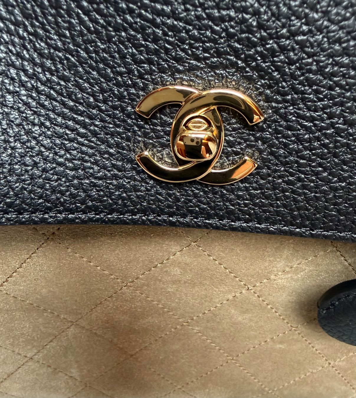 Chanel Borse da donna: Chanel tote new – Nuovo e nell'imballaggio originale da Fully venduto da Fashion_Mania 5