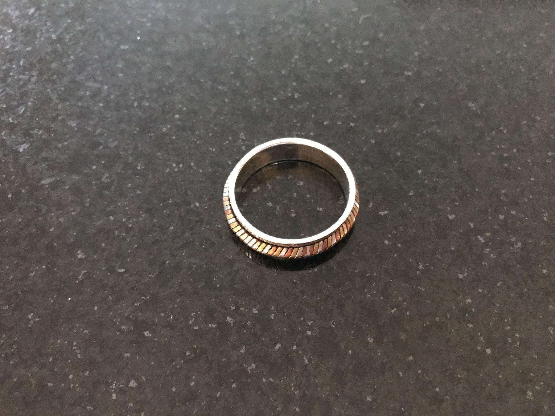Ringe: Silberring 925 mit beweglichem zweifarbigem Ring – Gebraucht aus Zuzwil BE von feluna3 1