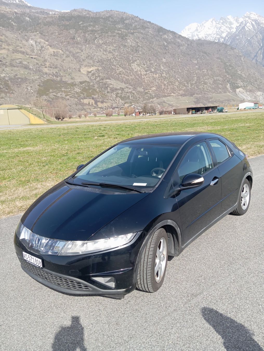 Honda Automobili: Honda Civic 1.8 Automatisch Getriebe – Usato da Turtmann venduto da Georgi8501