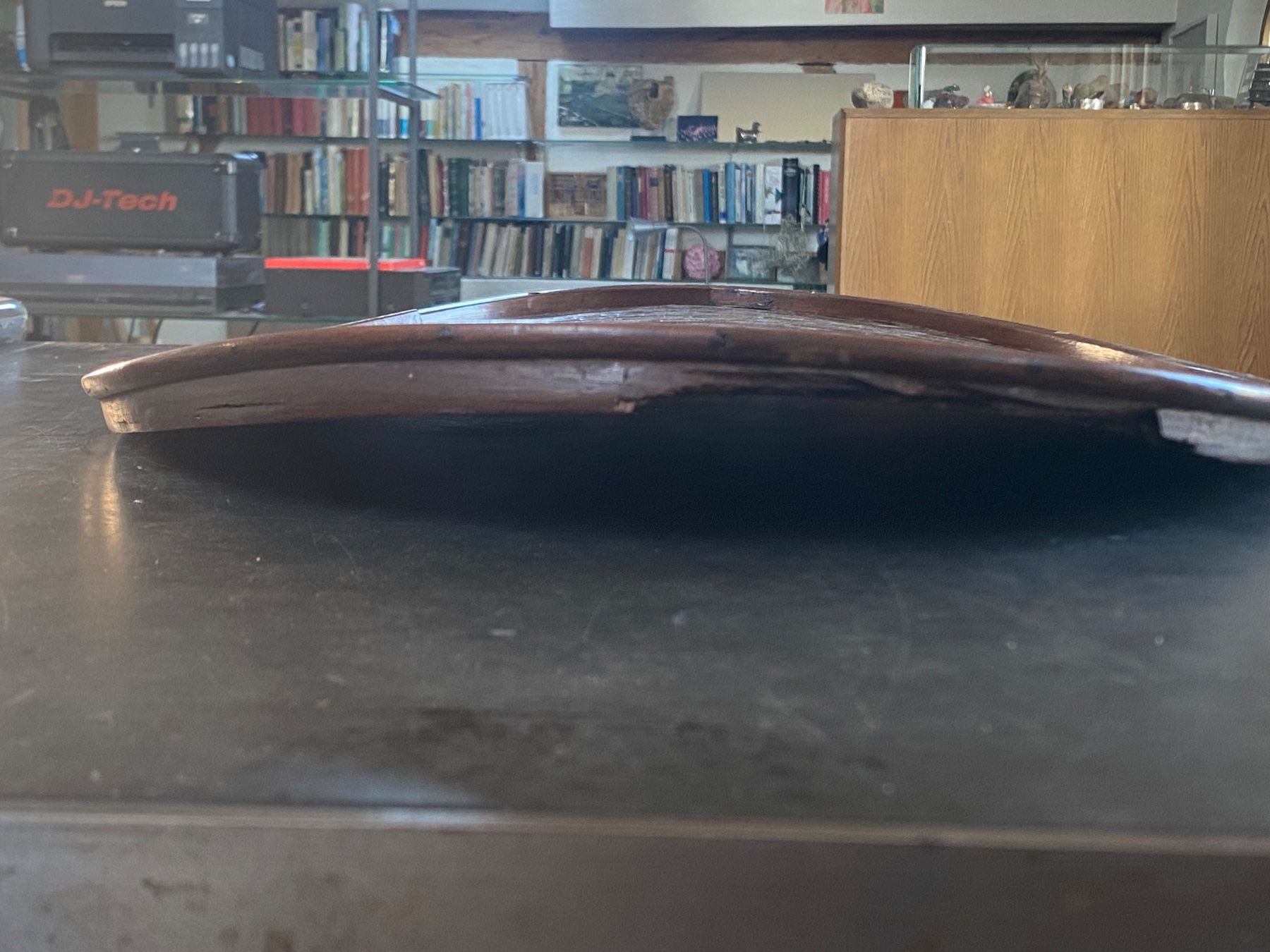 Articoli in legno: Ovale Holztafel mit Perlmutt-Intarsien – Usato da Kirchlindach venduto da Ovalix 9