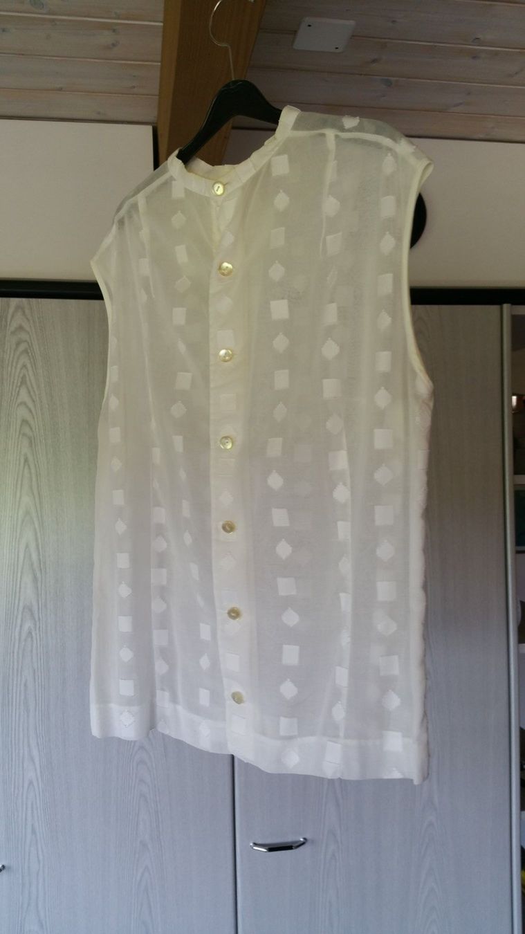 Camicette: Sommerhemdbluse weiss 100% Baumwolle – Usato da Bäretswil venduto da ricoric 1