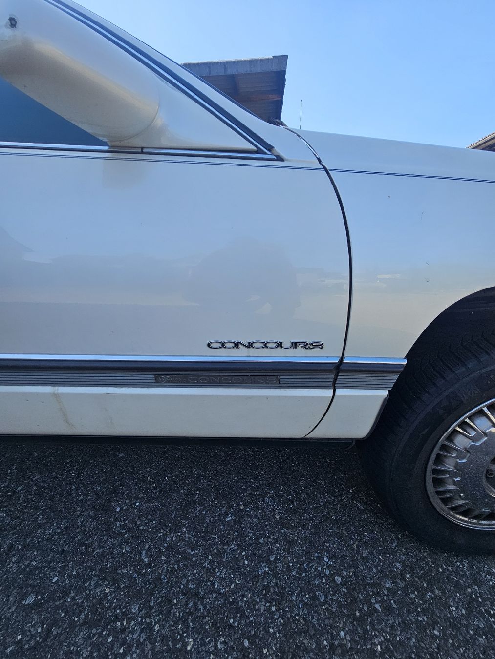 Cadillac Autos: Cadillac Concours  – Défectueux à Meisterschwanden par Luluku 3