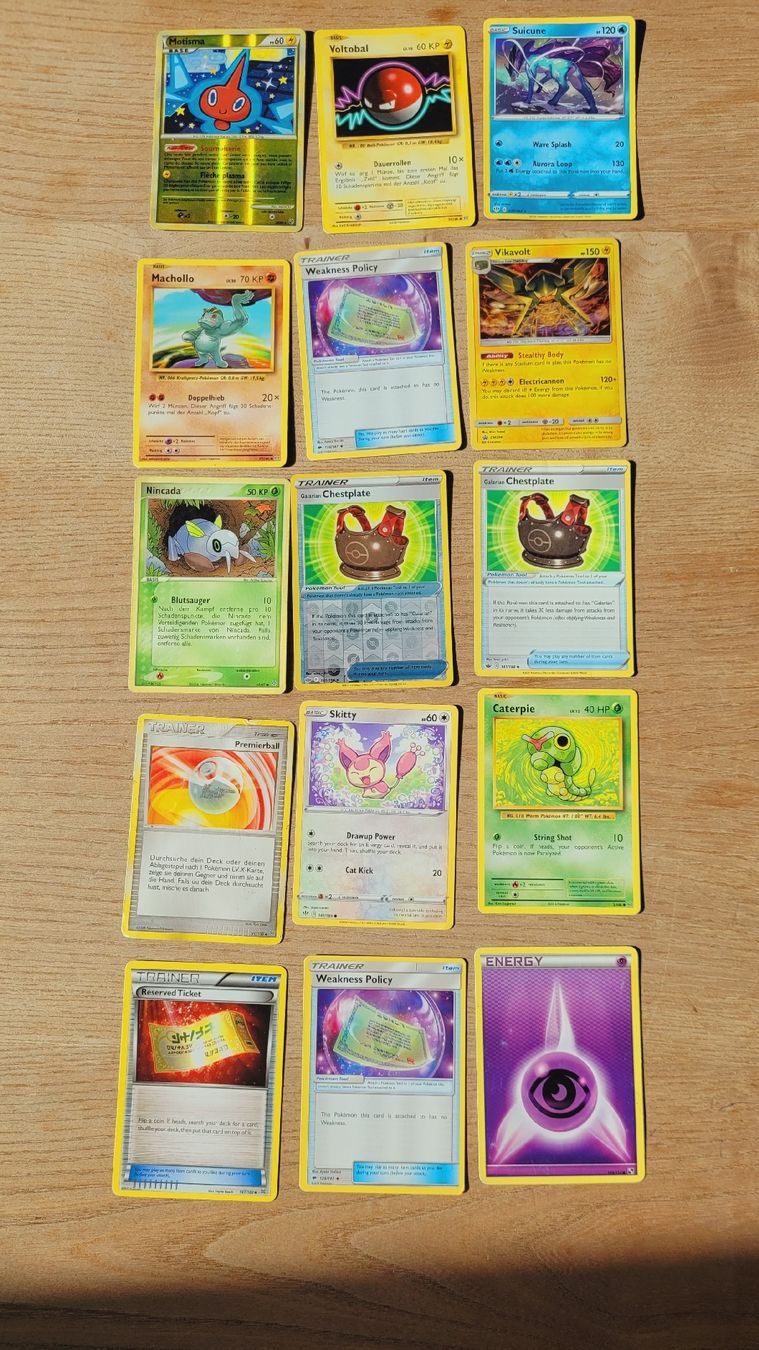 Cartoline: Pokémon Karten Set Vikavokt – Usato da Steffisburg venduto da Gismo49