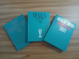 3 livres Coupe du Monde Football, France 98 USA 94, japan
