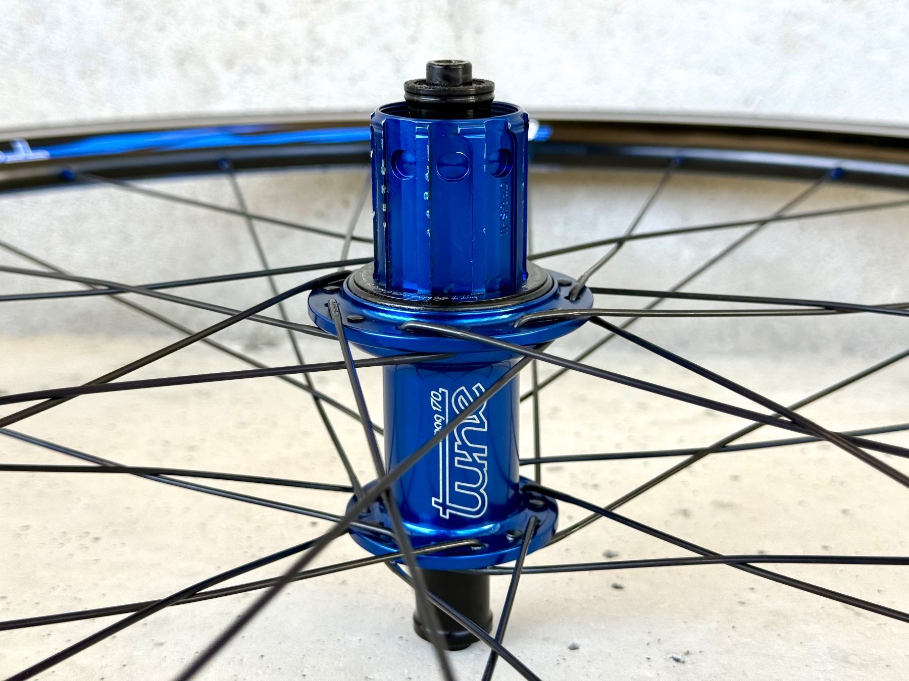 Ersatzteile: tune TSR 22 Clincher Laufradsatz LRS TOPZUSTAND 2605 – Gebraucht aus Luzern von bikeandbeltcom 1