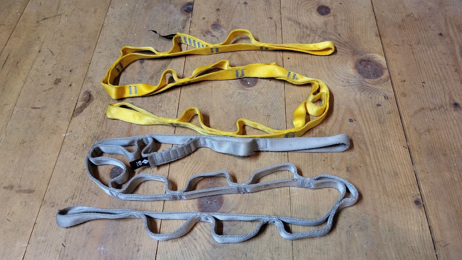 Black Diamond Kletterausrüstungen: Bandschlingen  – Gebraucht aus Wilderswil von Mountainsurfer_88