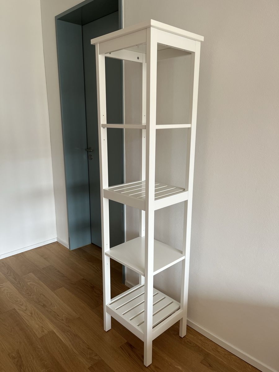 Ikea Hemnes Badezimmer Regal 42x172, weiss, neuwertig (Gebraucht) in Winterthur für CHF 55 – nur Abholung auf Ricardo kaufen