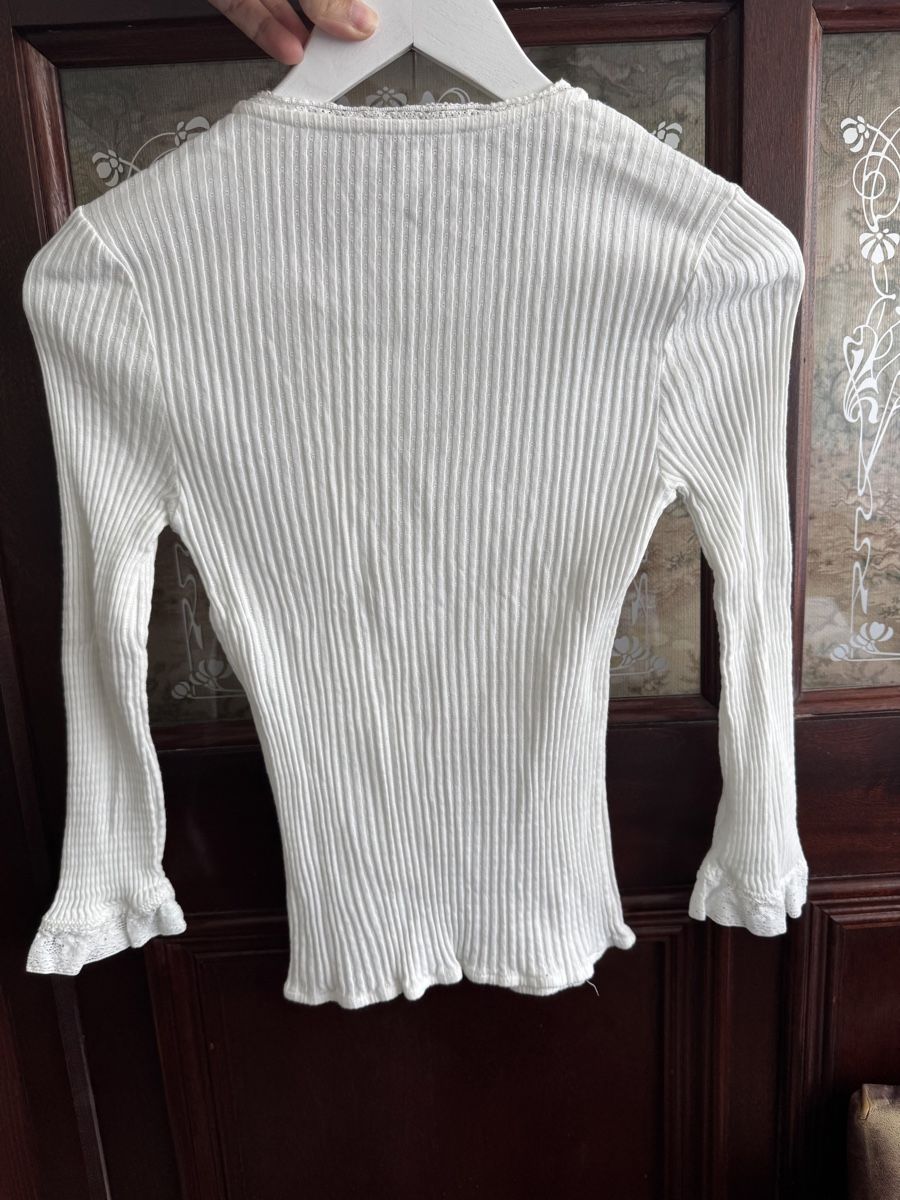T-shirt: Balzac Paris Top Langarmshirt Baumwolle – Usato da Obfelden venduto da tan_9lj9 5