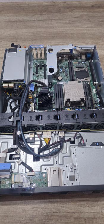 Dell Poweredge R530 Top Zustand (Gebraucht) in Luzern für CHF 200 – nur ...