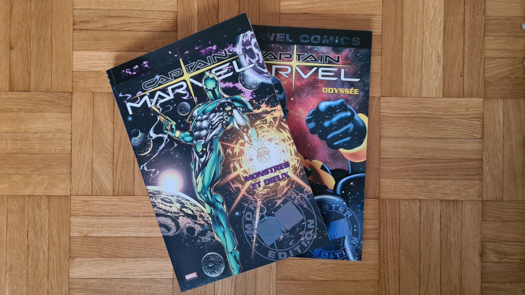 BD: Captain Marvel (Lot de 2, Marvel Monster) – D'occasion à Genève par fab2401