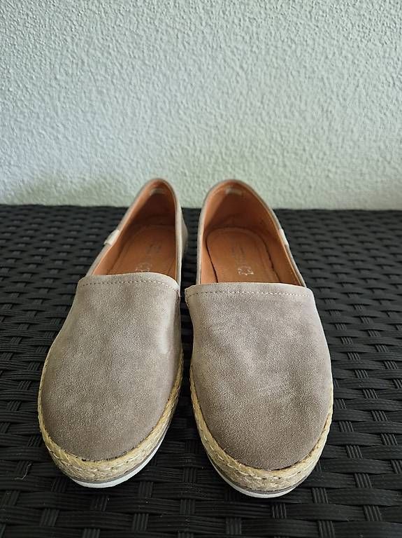 Damenschuhe: Espradille, Grösse 40 – Gebraucht aus Wetzikon ZH von ManderLindli