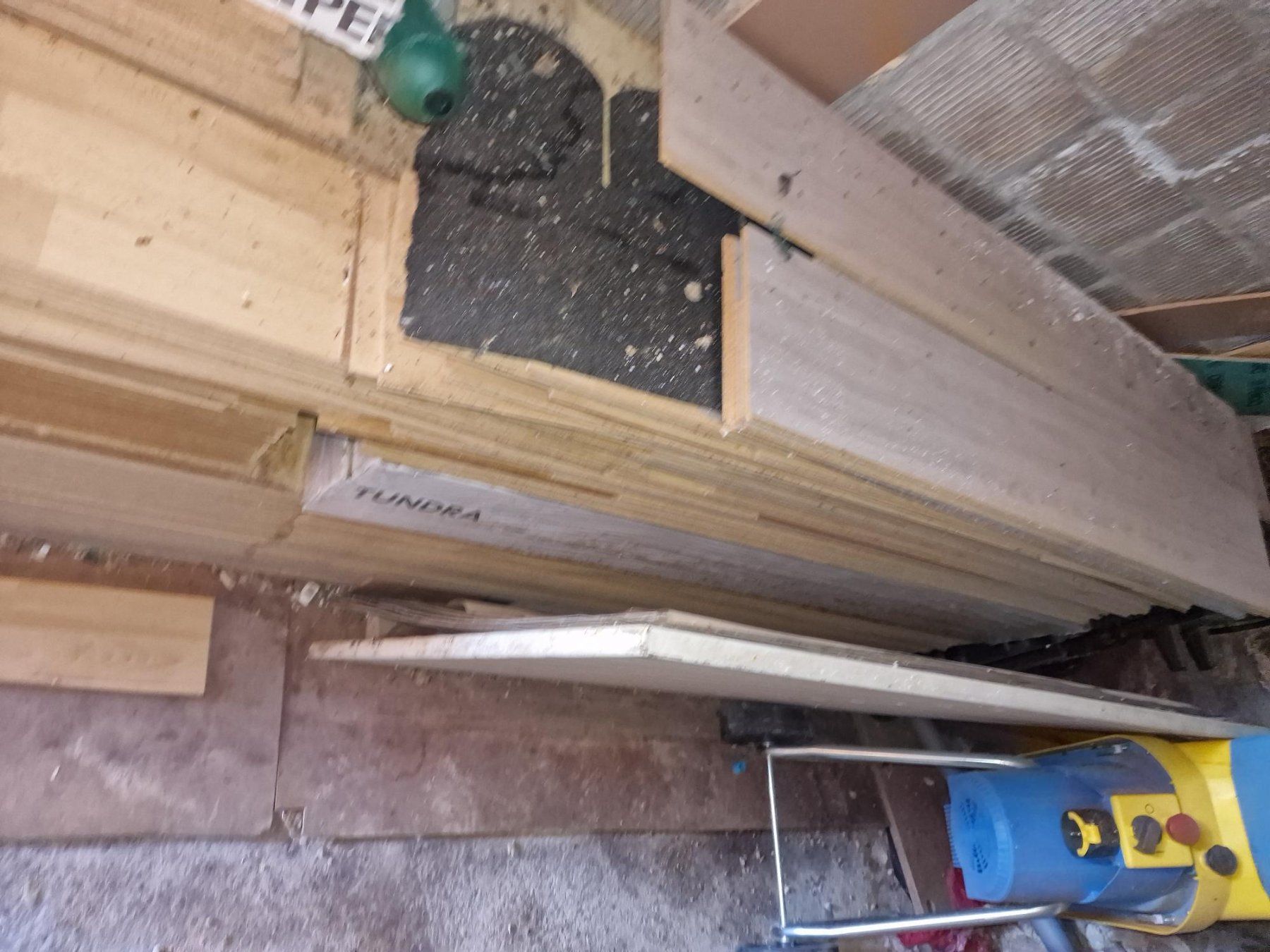 Bodenbeläge: Laminatboden Diverse – Gebraucht aus Eschenbach SG von Hoerbys 2