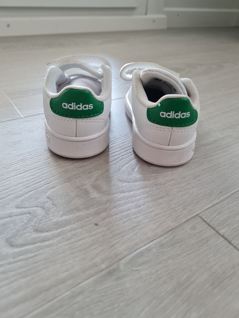 Adidas Schuhe für Jungen: Adidas Sneaker Gr. 20 Baby – Neu (gemäss Beschreibung) aus Wallisellen von T8304T 2