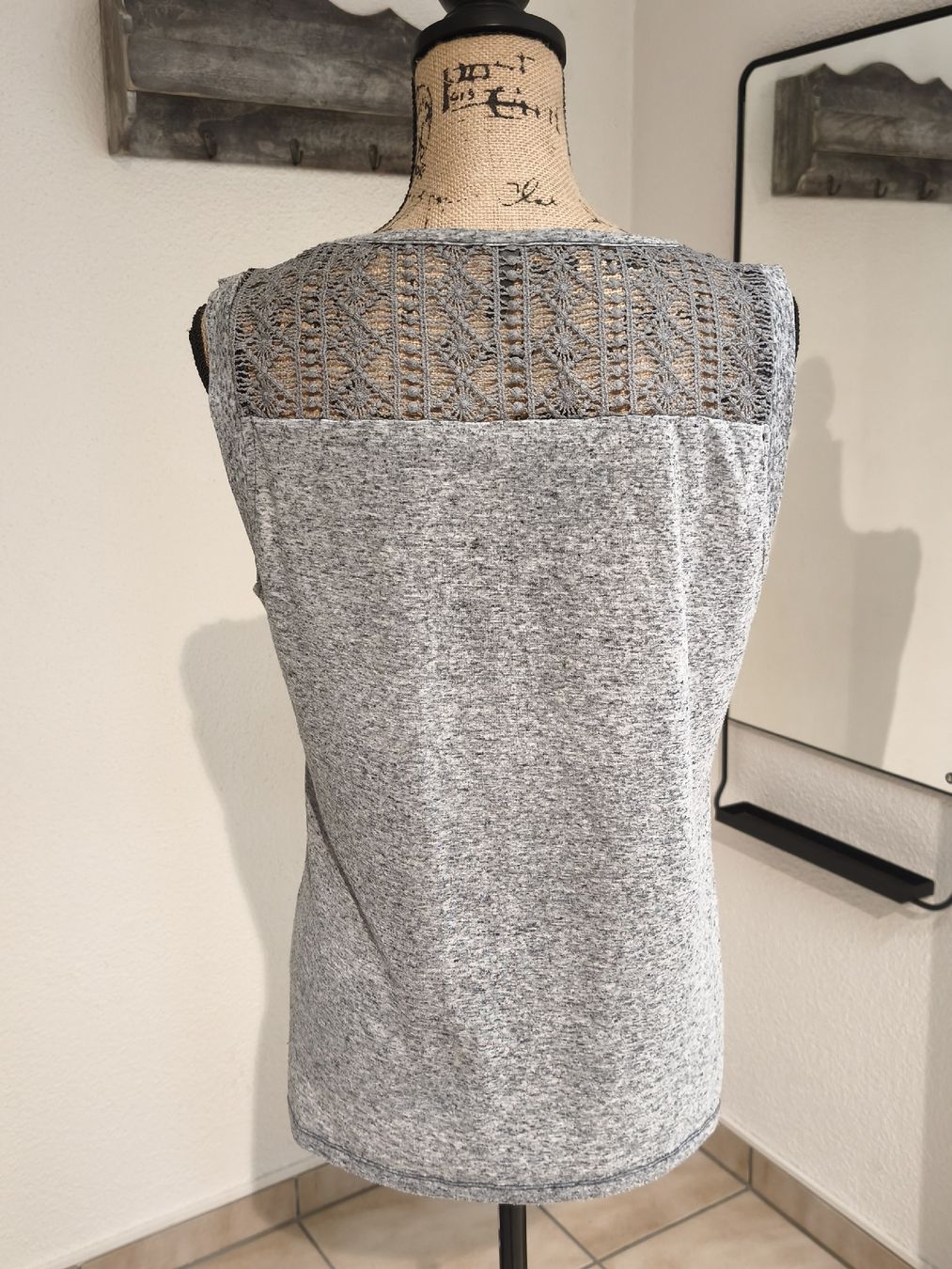 Tops: Chicoree Top Damen Grösse L Grau mit Spitze – D'occasion à Emmetten par SecondhandSiska 2