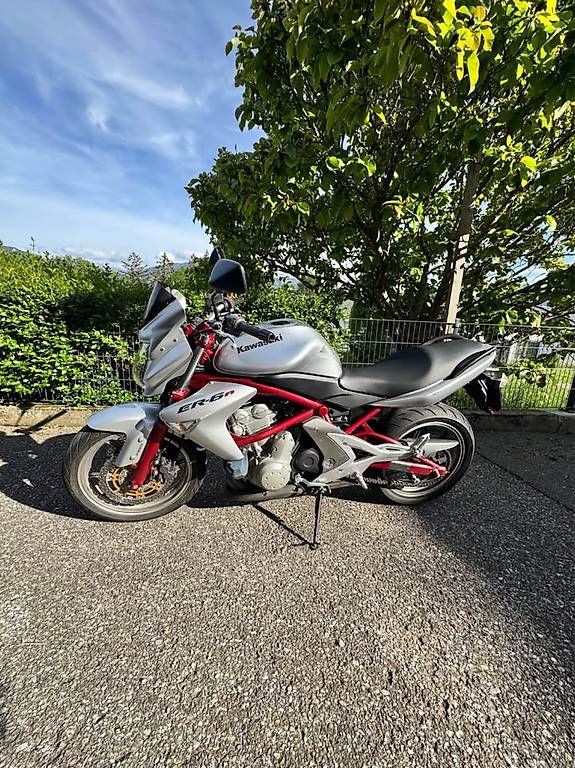 Route: Kawasaki ER-6n ABS – D'occasion à Corpataux par bulliardj 1