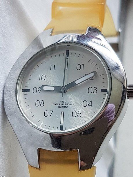 Orologi: SPORTLICHE UHR – Usato da Pratteln venduto da Bmw0107 1