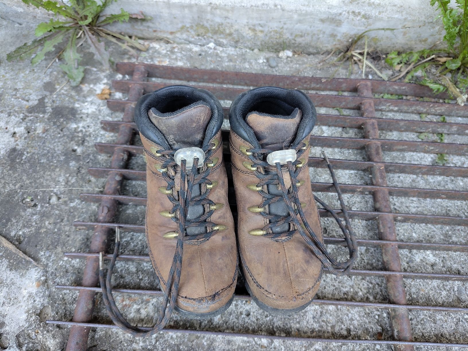 Timberland Scarpe per ragazzi: Wanderschuhe Timberland braun, Gr. 33 – Usato da St. Gallen venduto da Wysi 5