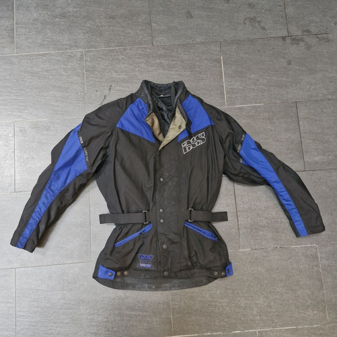 Jacken: IXS Motorradjacke Grösse L – Gebraucht aus Hölstein von Gian-Marco___ 1