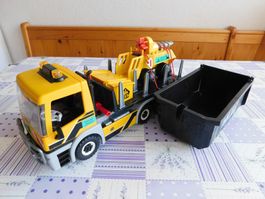 Playmobil Lastwagen mit Wechselpritsche und Bohrgerät