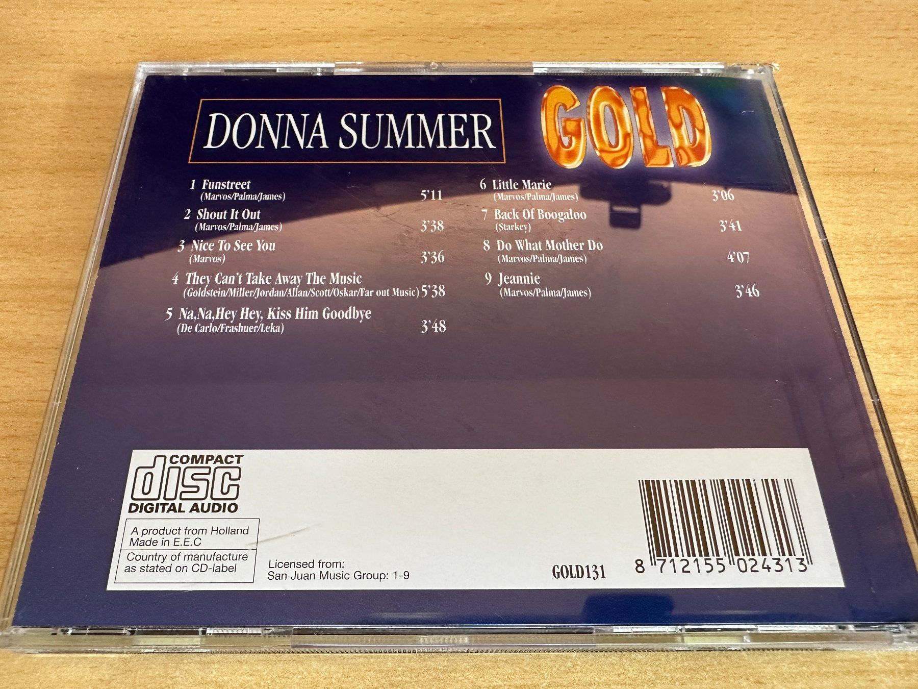 CD: Donna Summer – Gold – Usato da Rikon im Tösstal venduto da Alpenmutz 1