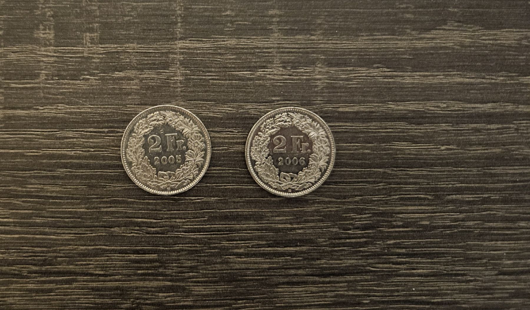 Tutti le monete: 5 pieces 2 Francs  2000-2001-2002-2005-2006. – Usato da Monthey venduto da pas_w5hf 2