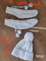Bonnet blanc neuf avec chaussettes assorties, lot hiver
