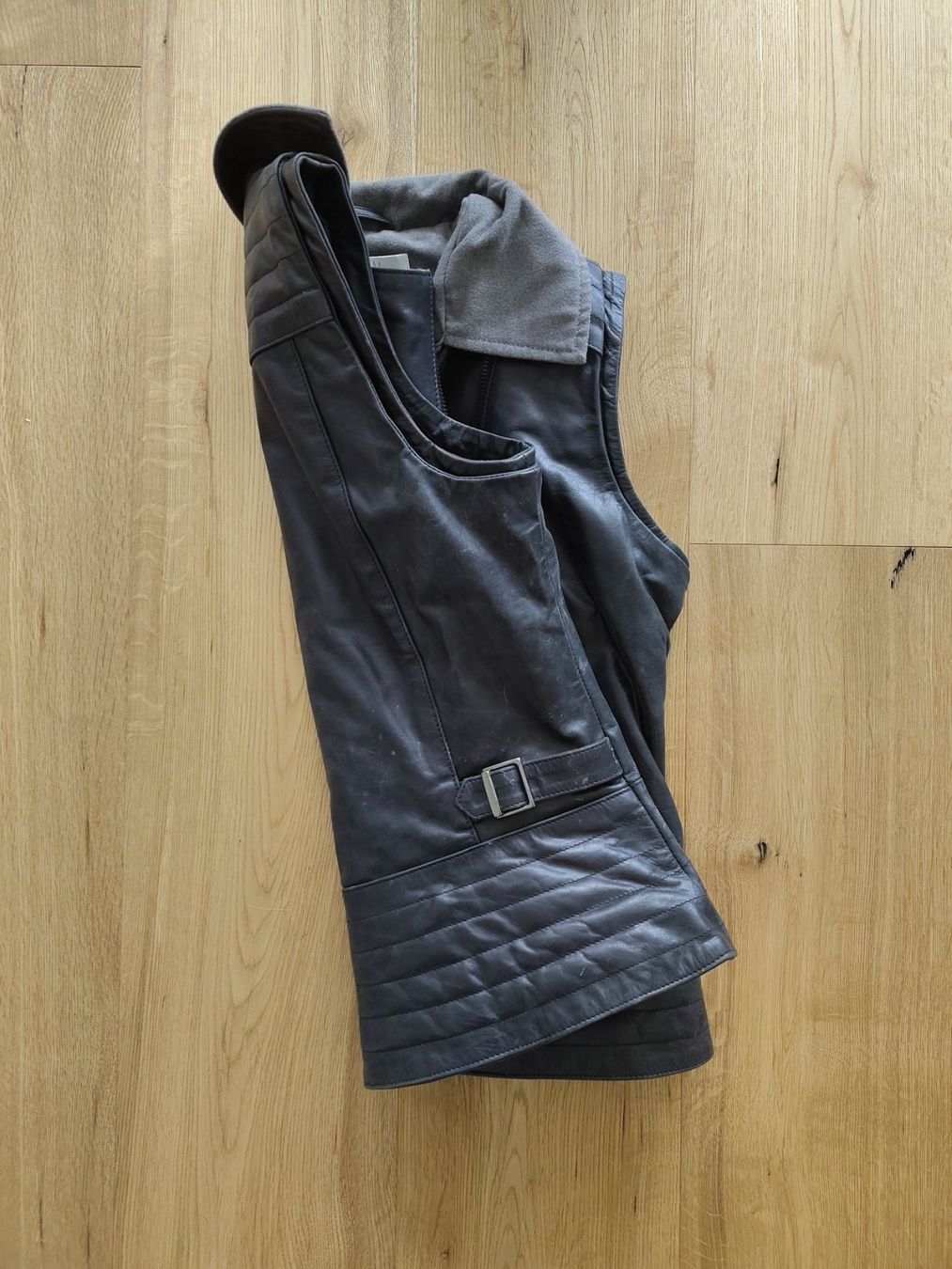 Mango Gilet & Giacche: Lederweste scharz – Usato da Interlaken venduto da dmncmg 2