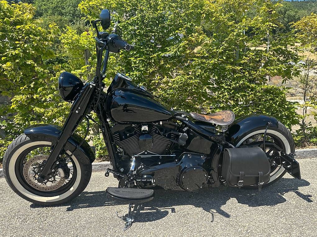 Chopper: HARLEY-DAVIDSON Softail Slim FLSS 1800cc – Gebraucht aus Diesse von Ritchy 4