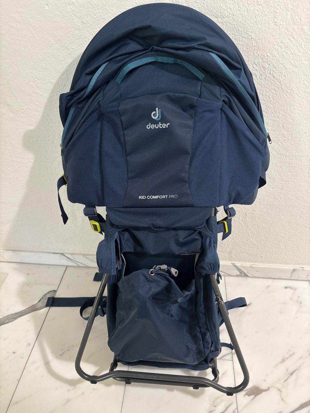Deuter Marsupi portabebè: Kid Comfort Pro mit Sonnendach – Usato da Männedorf venduto da karlito80