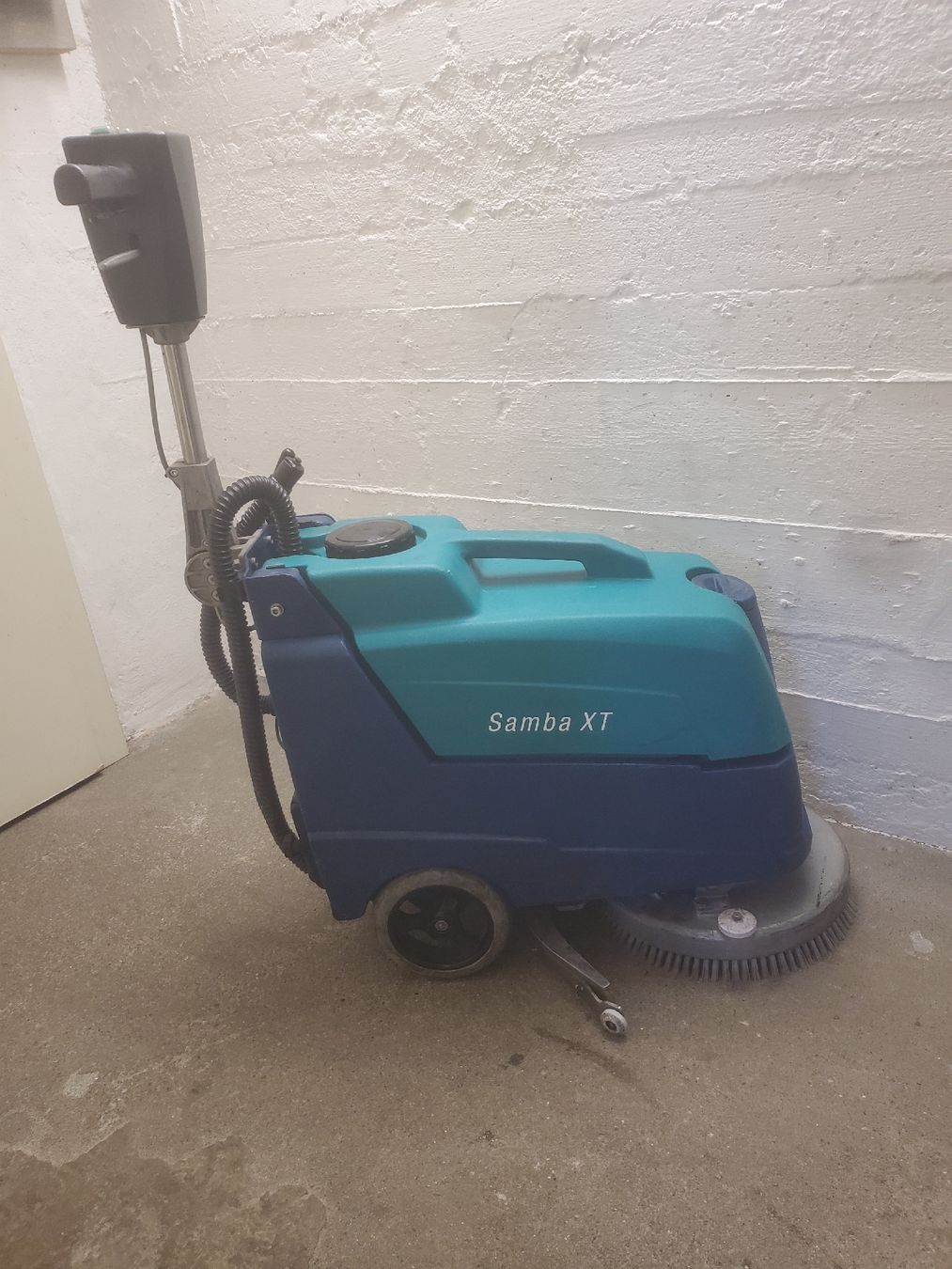 Wetrok Alle Maschinen: Wetrok Discomatic Samba XT #Cleanfix Taski Kärcher Nilfisk – Gebraucht aus Zürich von selim2010 1