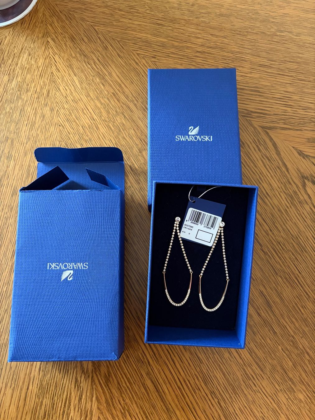 Swarovski Orecchini pendenti & Orecchini a lobo: Swarovski Long Earrings – Usato da Luzern venduto da AM2nd 1