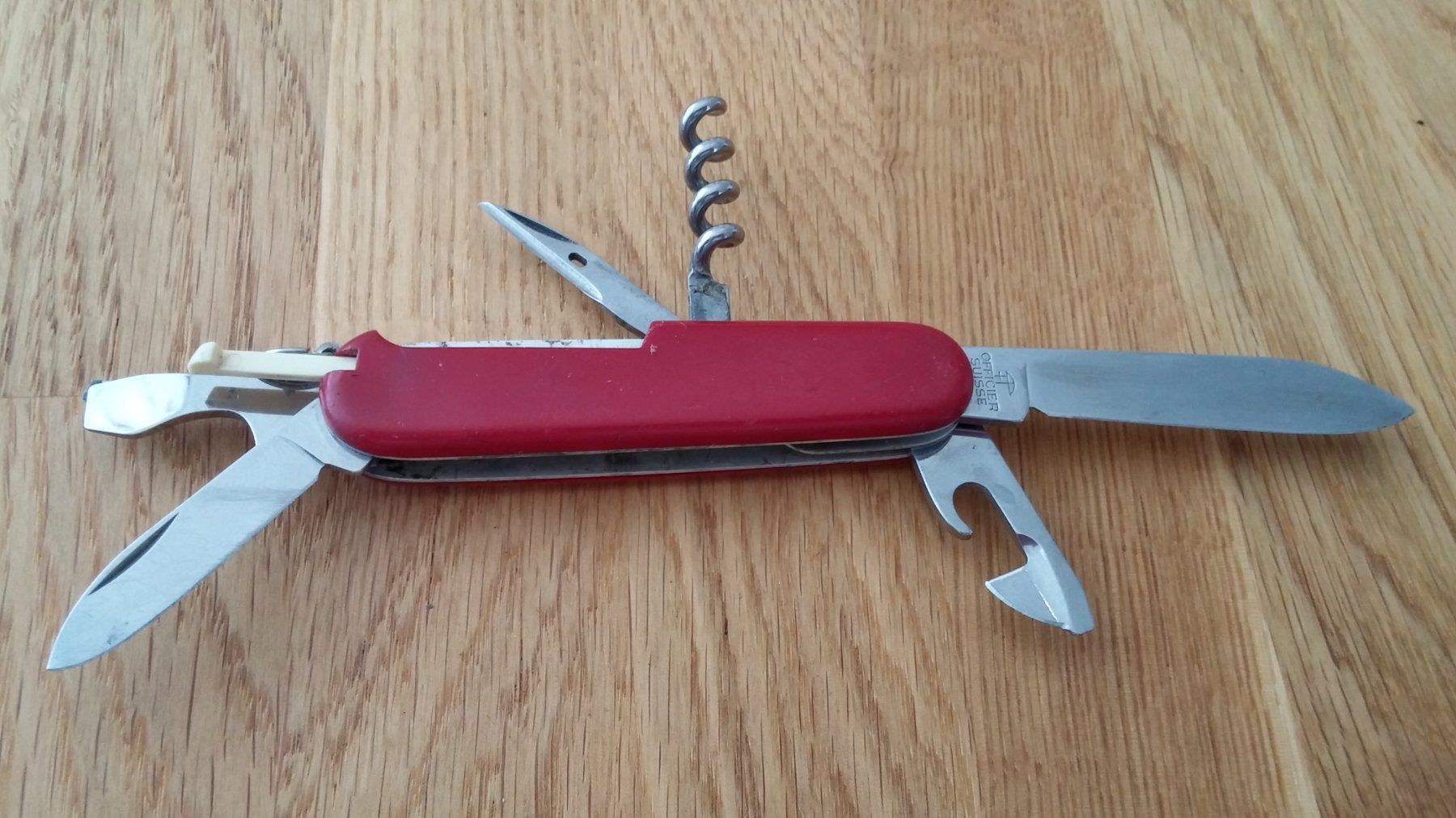 Victorinox Couteaux de poche: Schweizer Armee Sackmesser Victorinox – D'occasion à Zürich par sendbad 4