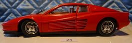 Ferrari Testarossa Modellauto rot guter Zustand