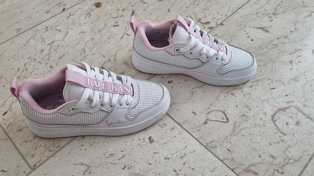 Scarpe da donna: Karl Kani Sneackers rosa Gr 36.5 – Usato da Dübendorf venduto da zuercher_nik 1