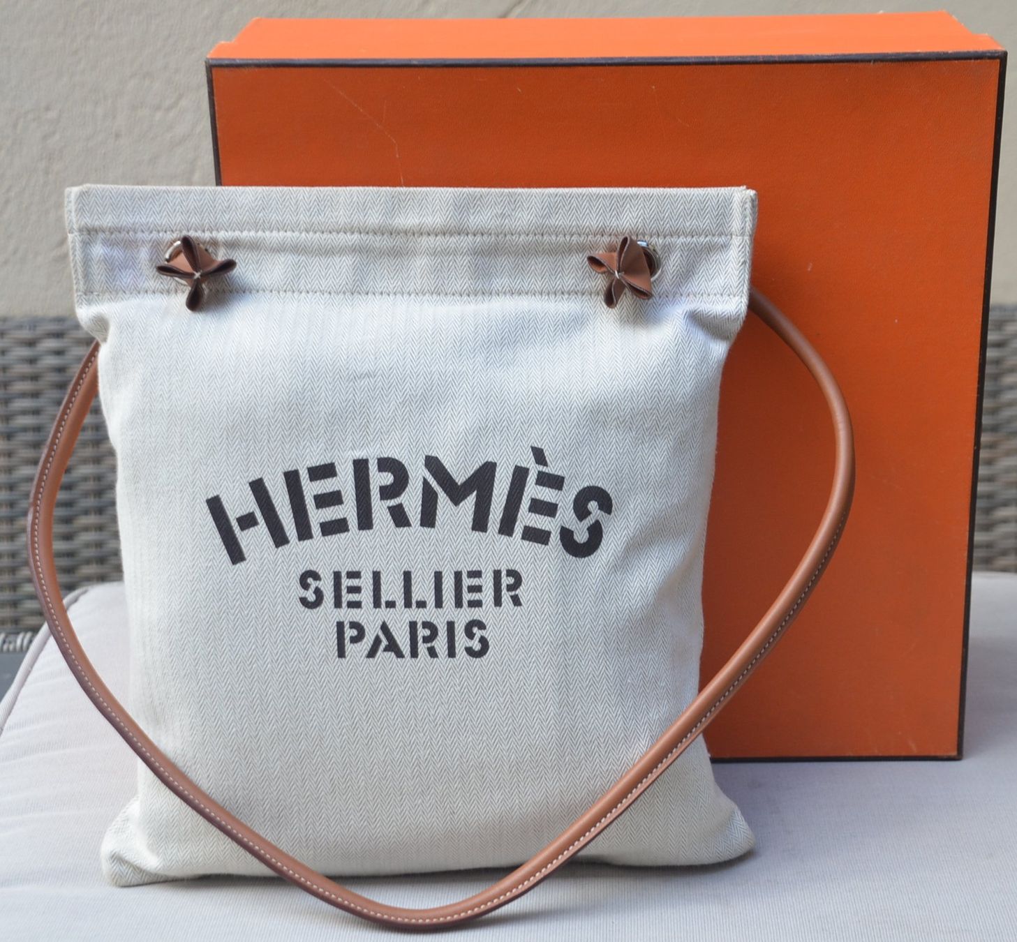 Hermès Borse da donna: Hermès Tasche  /Sac à bandoulière – Usato da Collonges venduto da Auganien 2