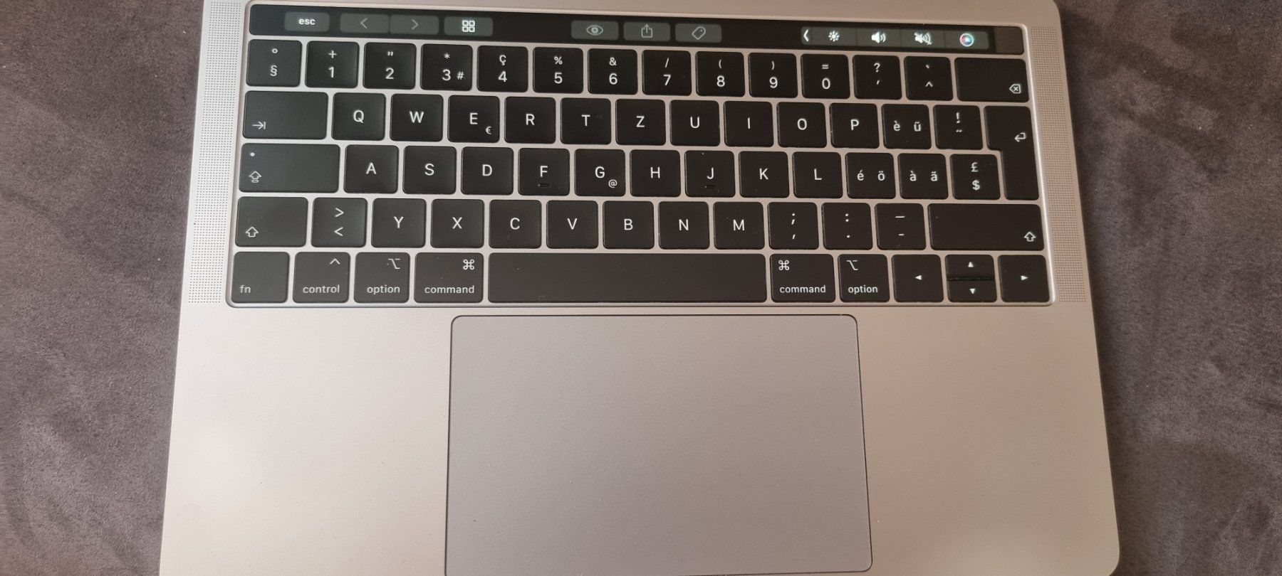 Apple Notebook: Macbook Pro Touch Bar – Usato da Frauenfeld venduto da nazanin 1